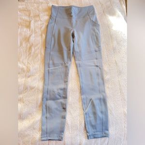 Lululemon Invigorate HR Tight 25” Size 6